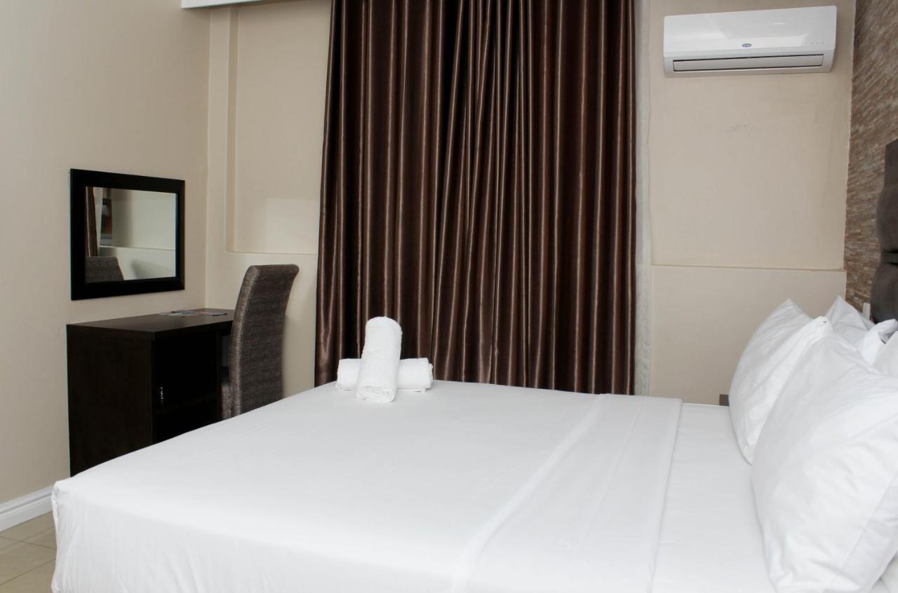 Bayside Hotel & Self Catering 110 West Street ダーバン エクステリア 写真