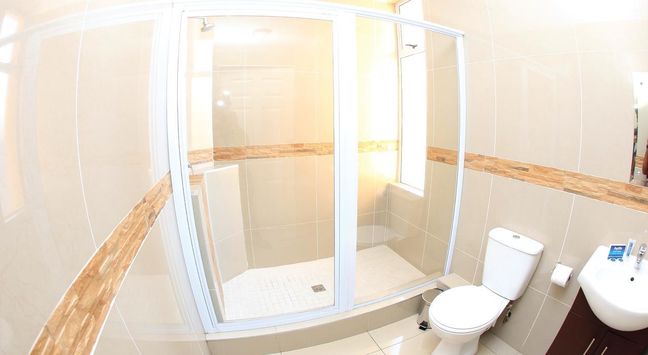 Bayside Hotel & Self Catering 110 West Street ダーバン エクステリア 写真